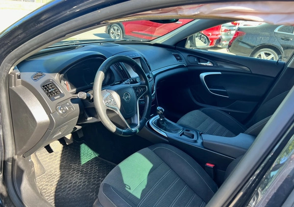 Opel Insignia cena 22900 przebieg: 231914, rok produkcji 2015 z Piwniczna-Zdrój małe 106